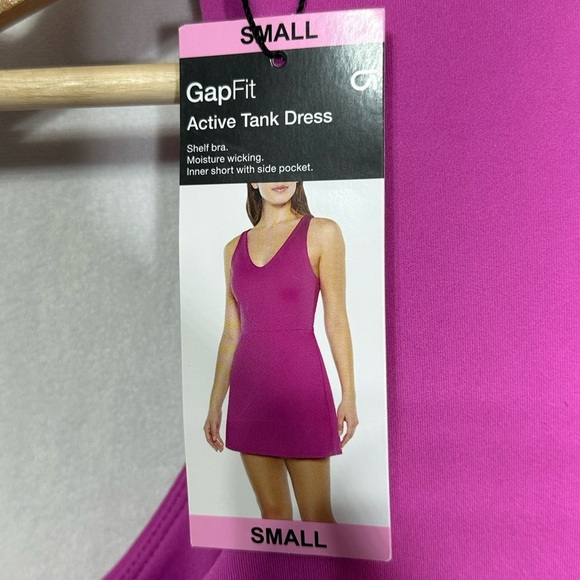 NWT Gap Fit active tank dress pink - size medium - Picture 7 of 9
